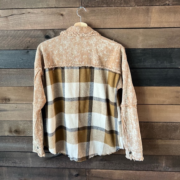 Mystree Fringe Edge Plaid Shacket – Camel & Mustard Oversized Button-Up - Picture 7 of 8